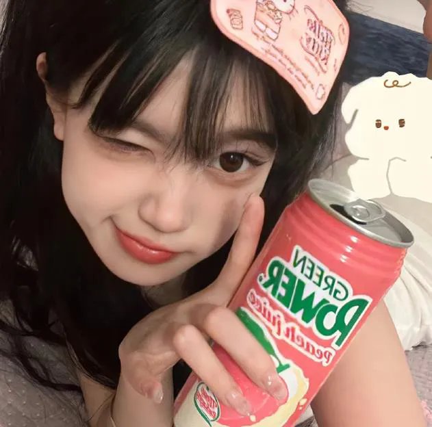 俏探女娇娃
